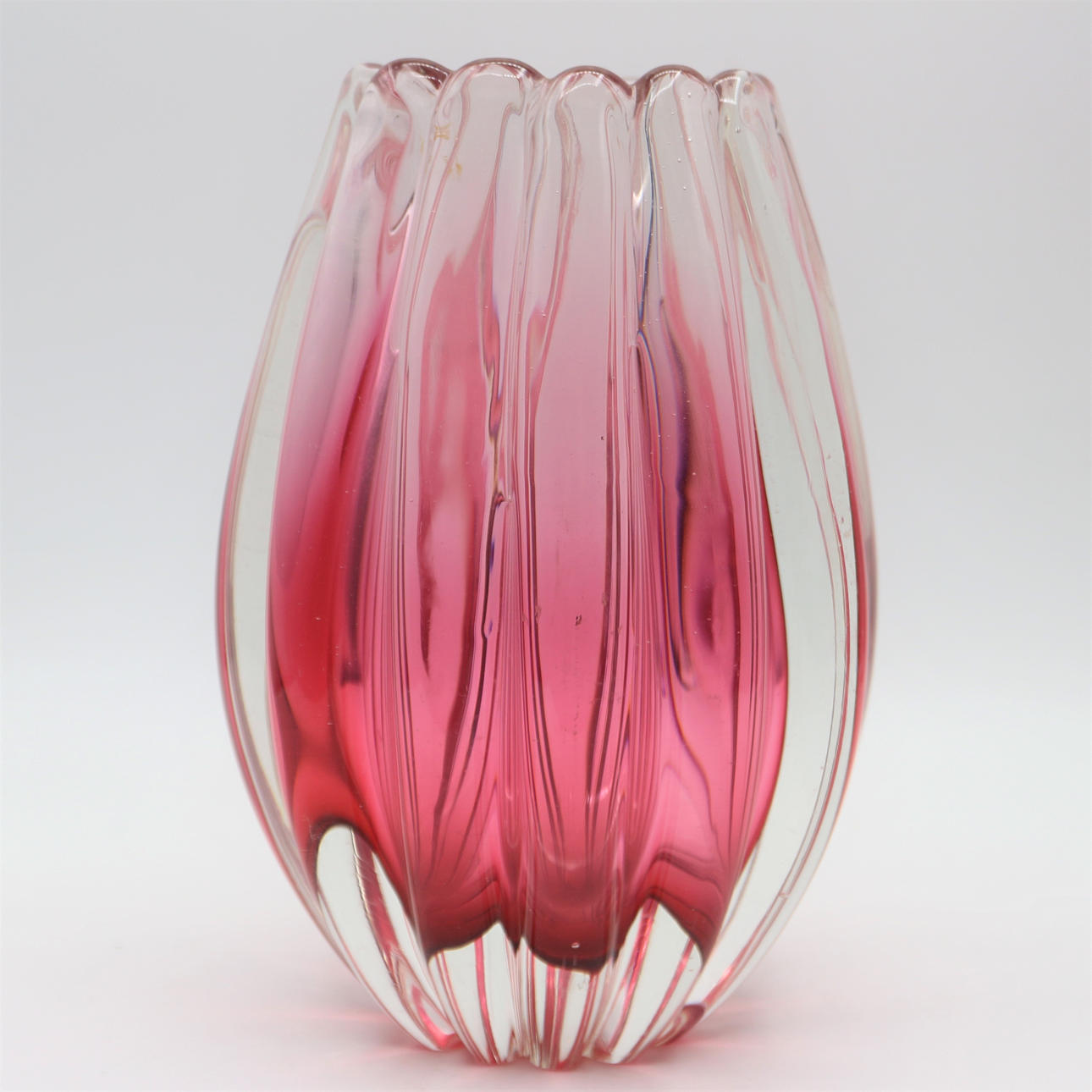 ARCHIMEDE SEGUSO. MURANO GLASS VASE. Glass - Other - Auctionet
