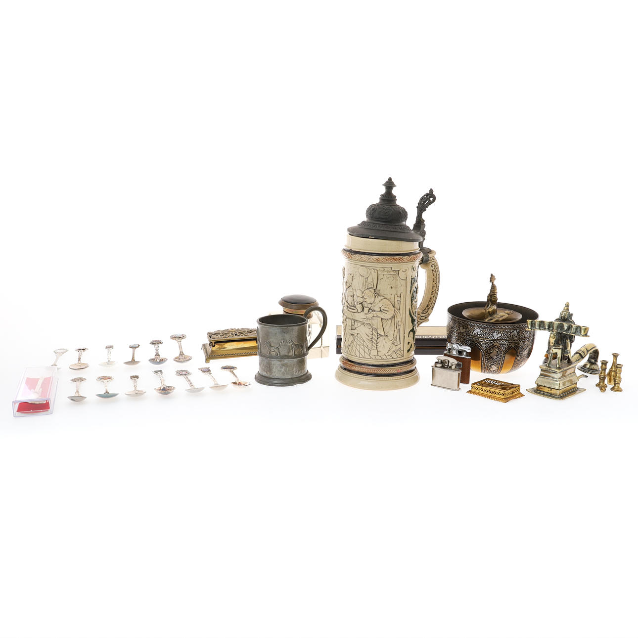 ETT BARNS HUTTON SHEFFIELD ENGELSKA TENN MUGG.