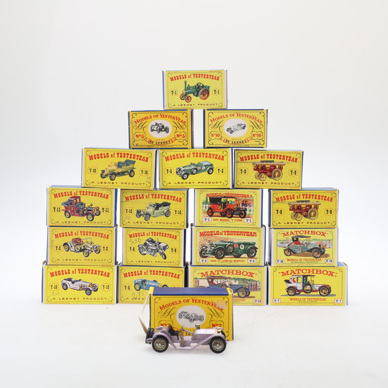 MODELOS DE COCHES, 19 piezas, "Modelos de antaño".