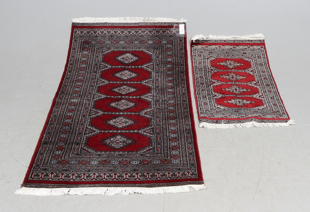 MATTOR, 2 st, orientaliska, ca 160x92 samt 95x60 cm.
