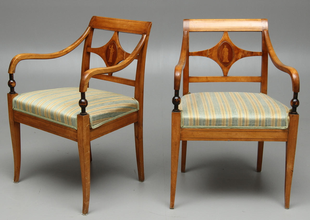 KARMSTOLAR, ett par, Karl Johan, 1800-tal.