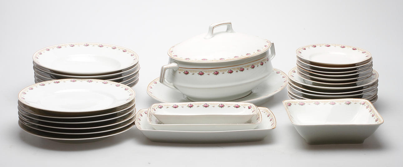 MATSERVIS, 29 delar, porslin, Fraureuth, Tyskland.