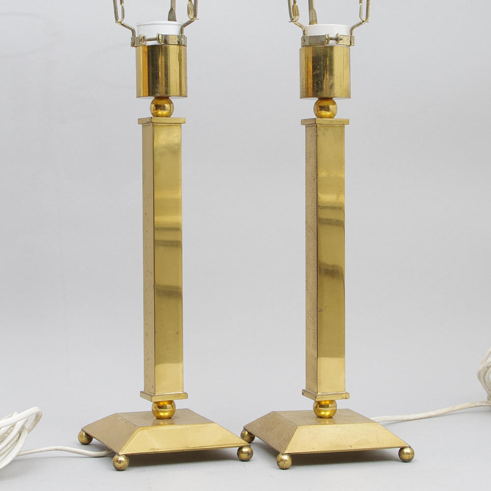 BORDSLAMPOR, 1 par, mässing, design Sölve Carlsson, Helsingborg.