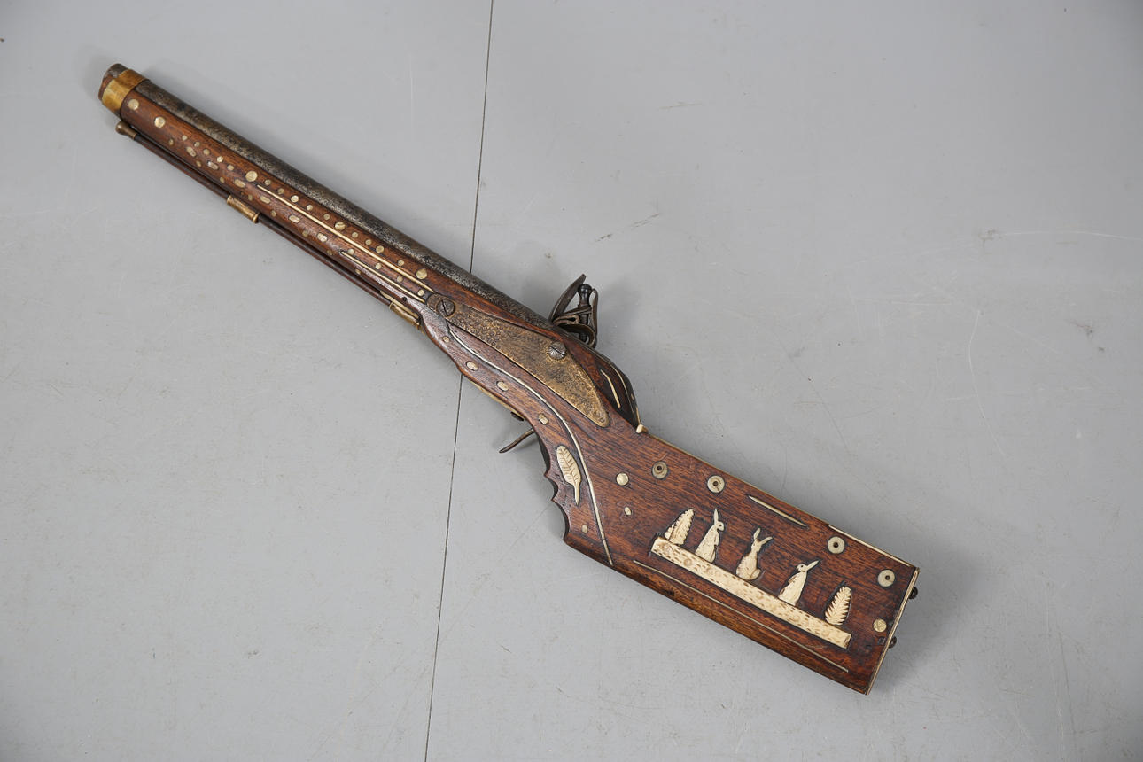 jaktgev-r-kortad-musk-t-flintl-s-orienten-1700-talets-andra-h-lft