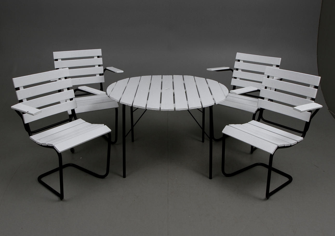 TRÄDGÅRDSGRUPP, 5 delar, 1900/2000-tal.