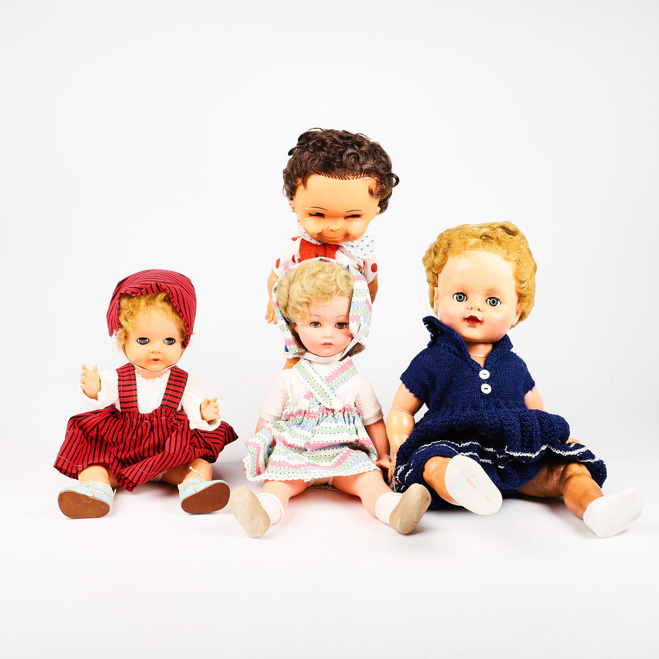 DOCKOR, 4 stycken, bl.a Pedigree, 1950-talet.