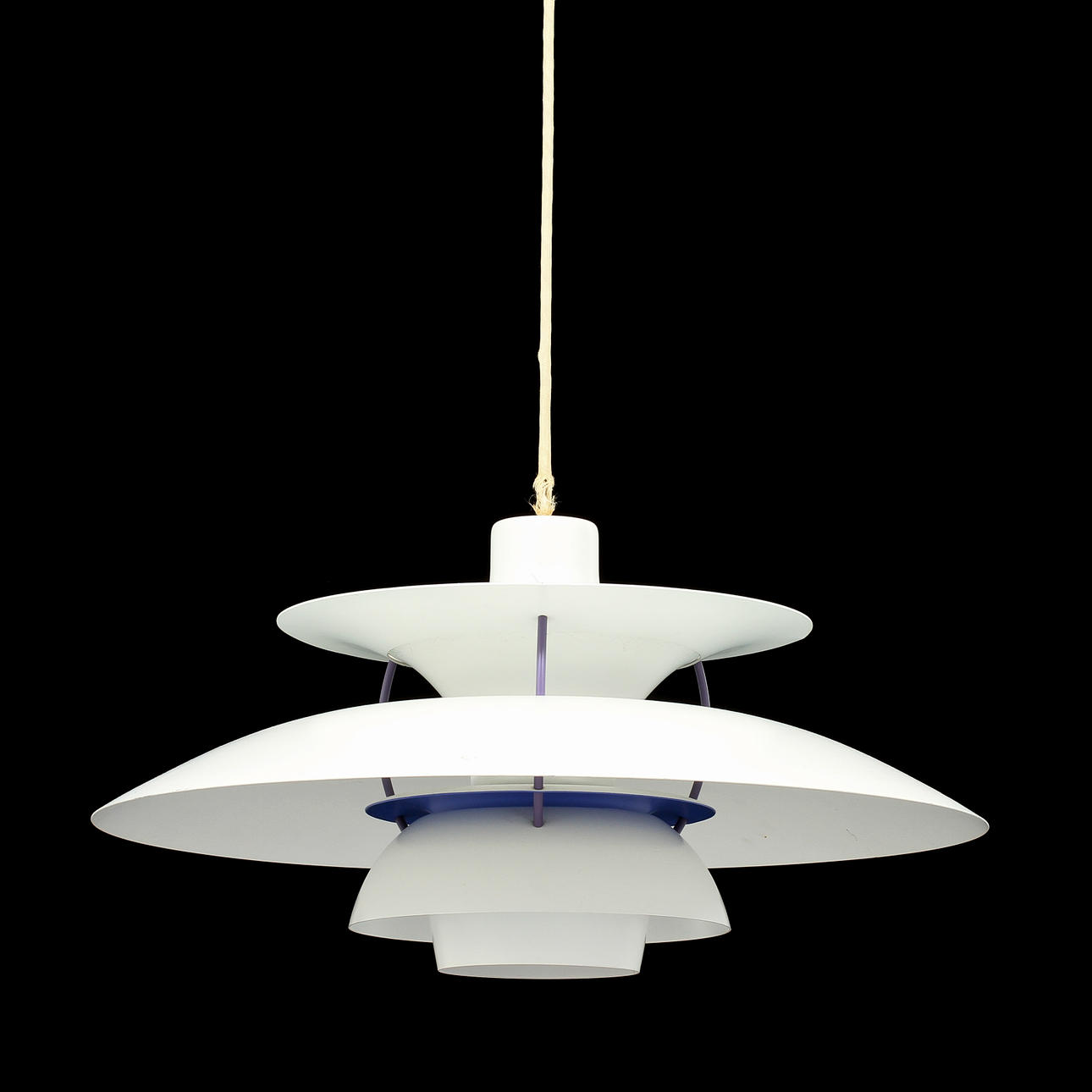 TAKARMATUR "PH 5". Poul Henningsen för Louis Poulsen, Danmark.