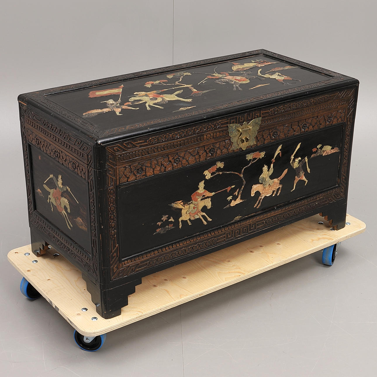 Sarg, China, Kampfer.