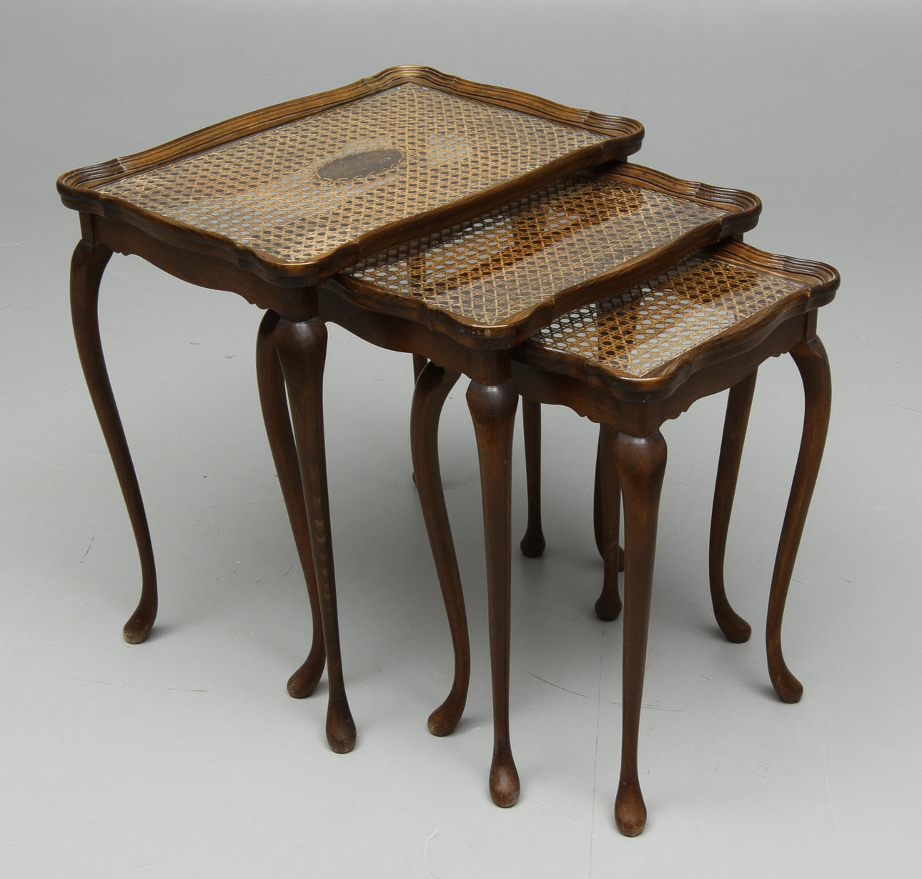 SATSBORD, 3 delar, rokokostil, 1900-tal.