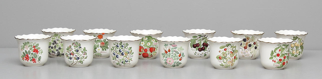 YTTERFODER, 12 st, keramik, "Baccae Nordicae", Goebel.