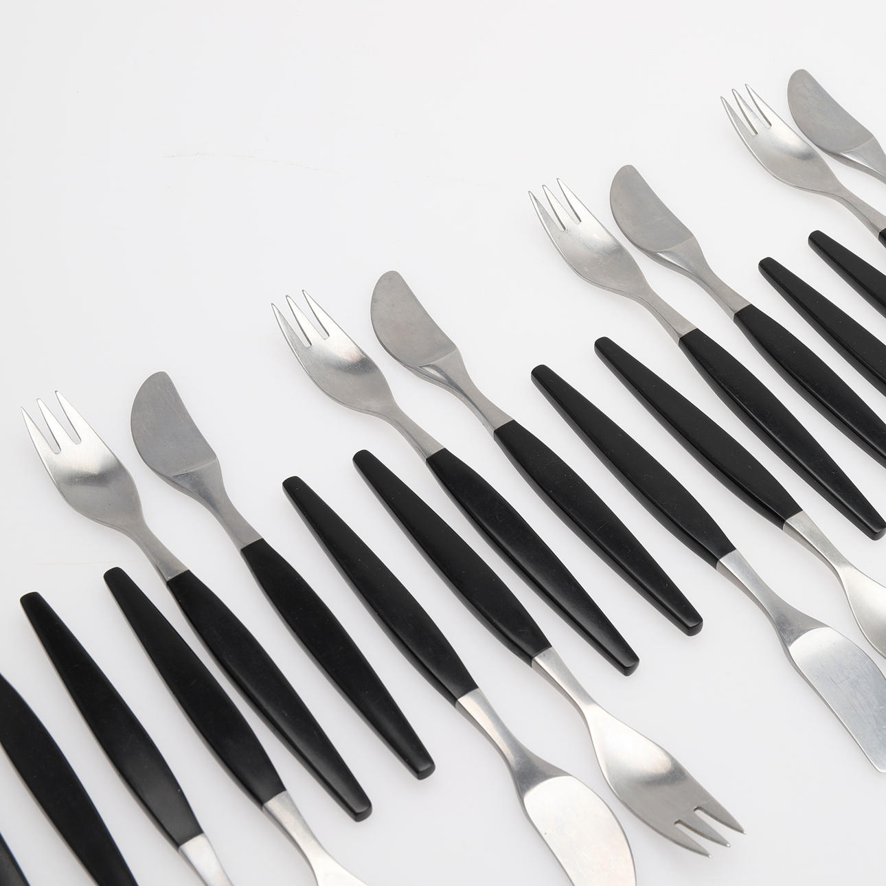 FOLKE ARSTRÖM. BESTECK, 12+12, "FOCUS DE LUXE", GENSE.