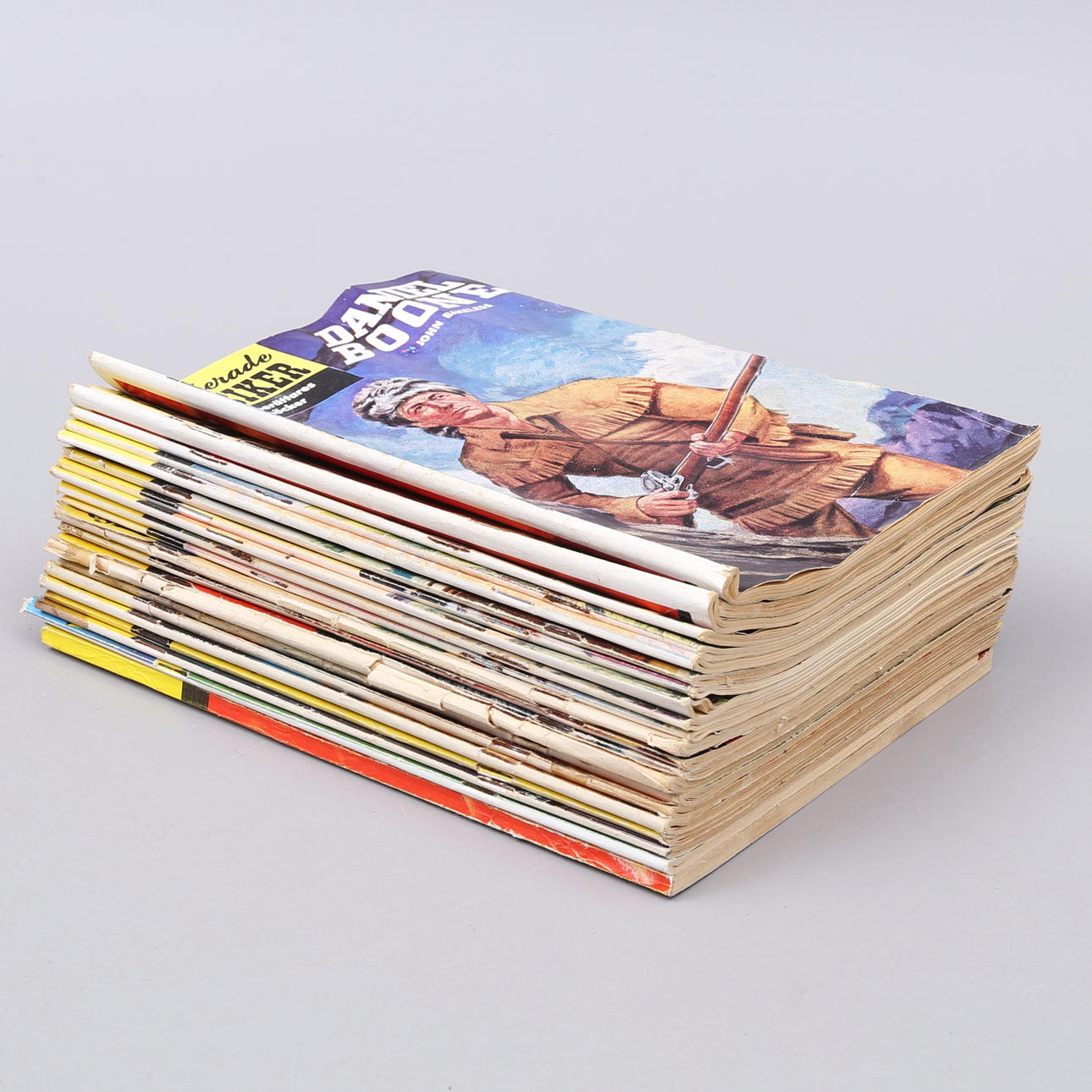 KUVITETUT KLASSIKOT, 22 kpl.