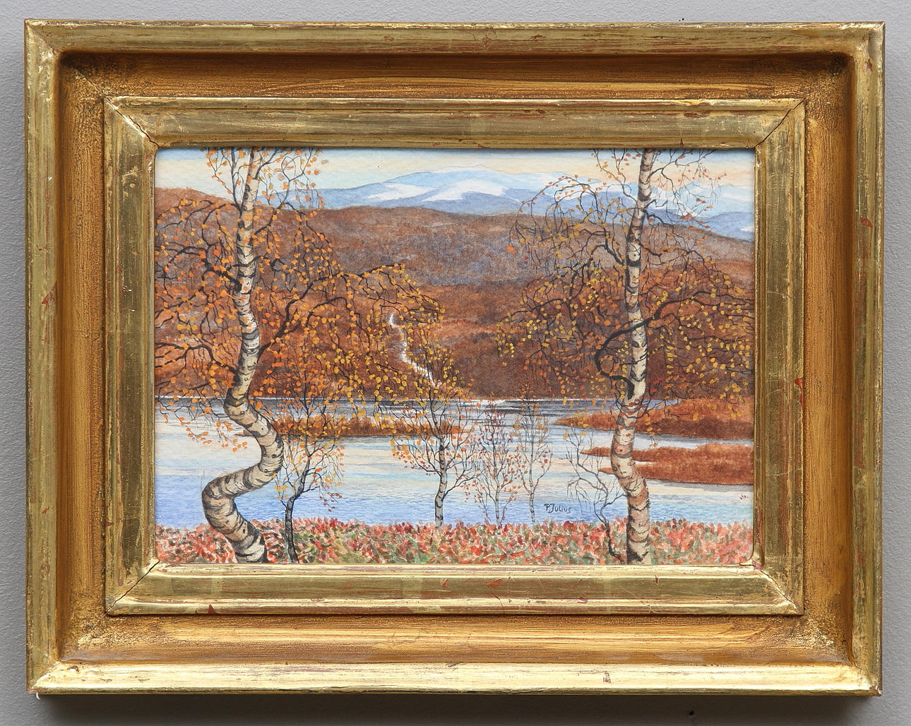PER JULIUS. Höstlandskap med vattendrag och björkar. Gouache. Signerad P. Julius.