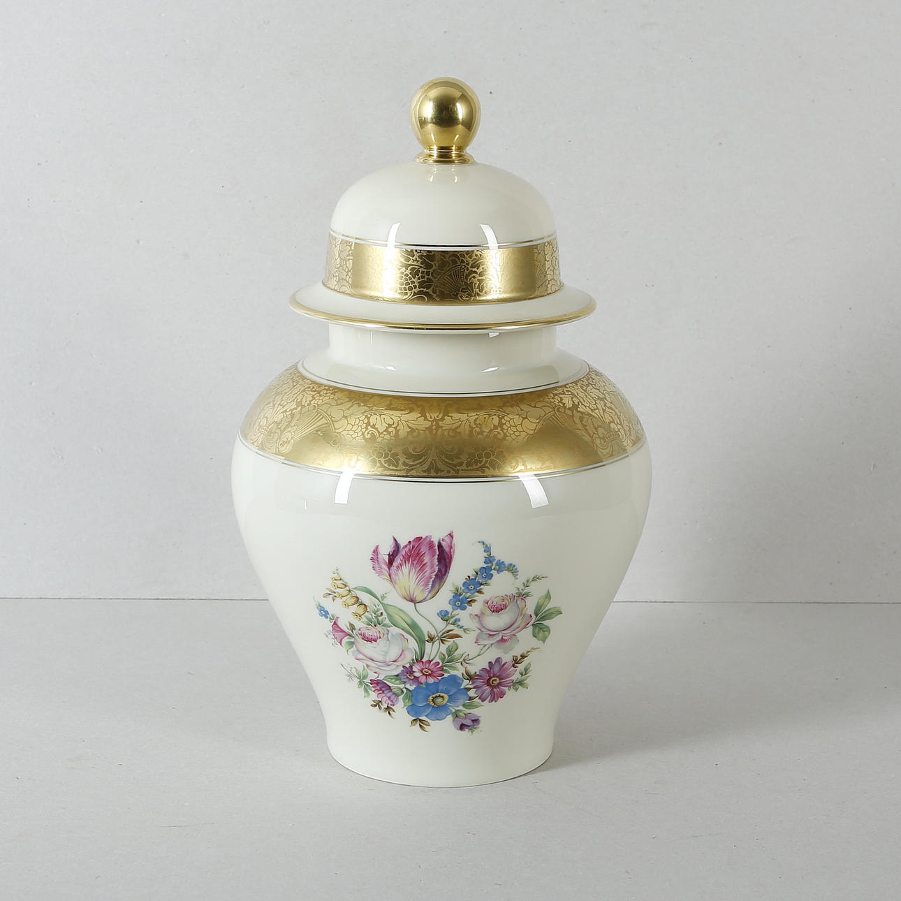 LOCKURNA, porslin, Rosenthal, Tyskland, 1900-tal.