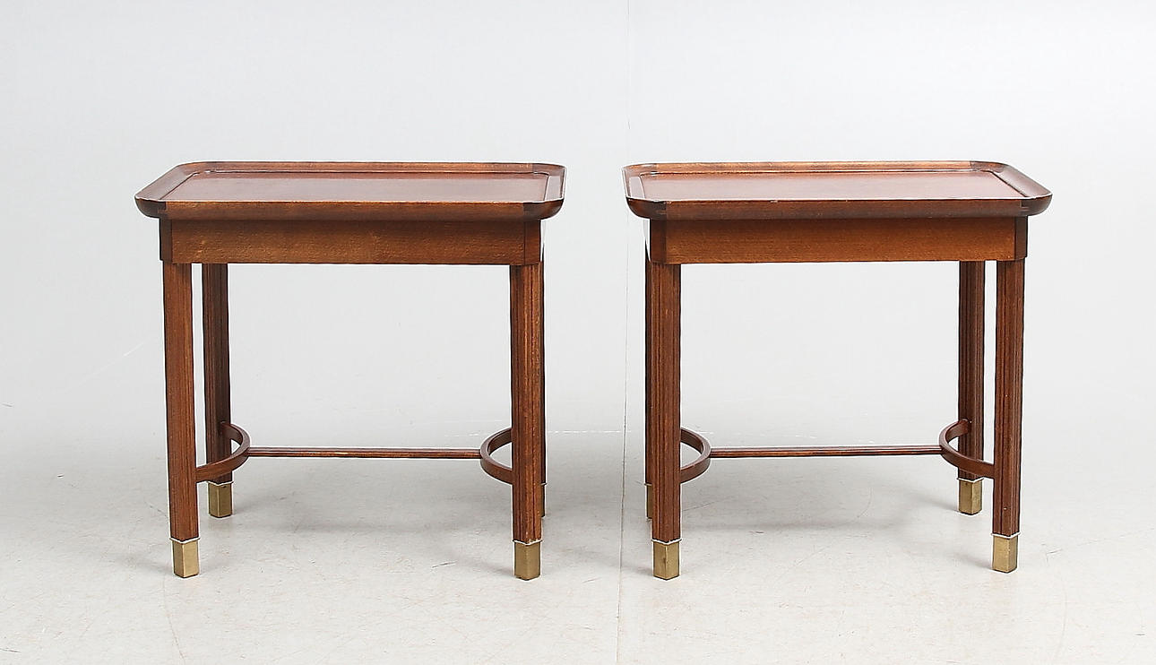 LAMPBORD, ett par, bonat lövträ, 1900-talets andra hälft.