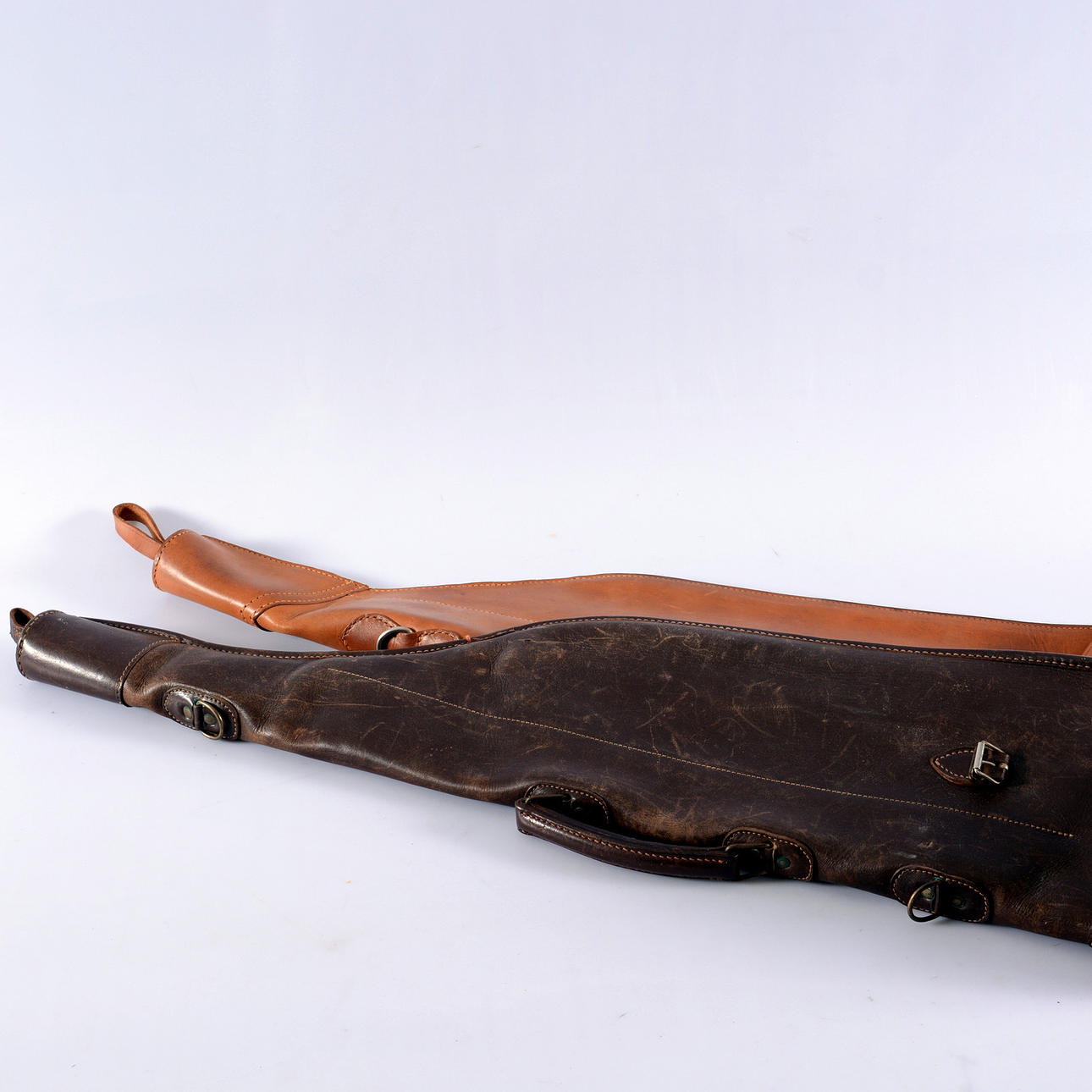 VAPENFODRAL, läder, 1900-tal.