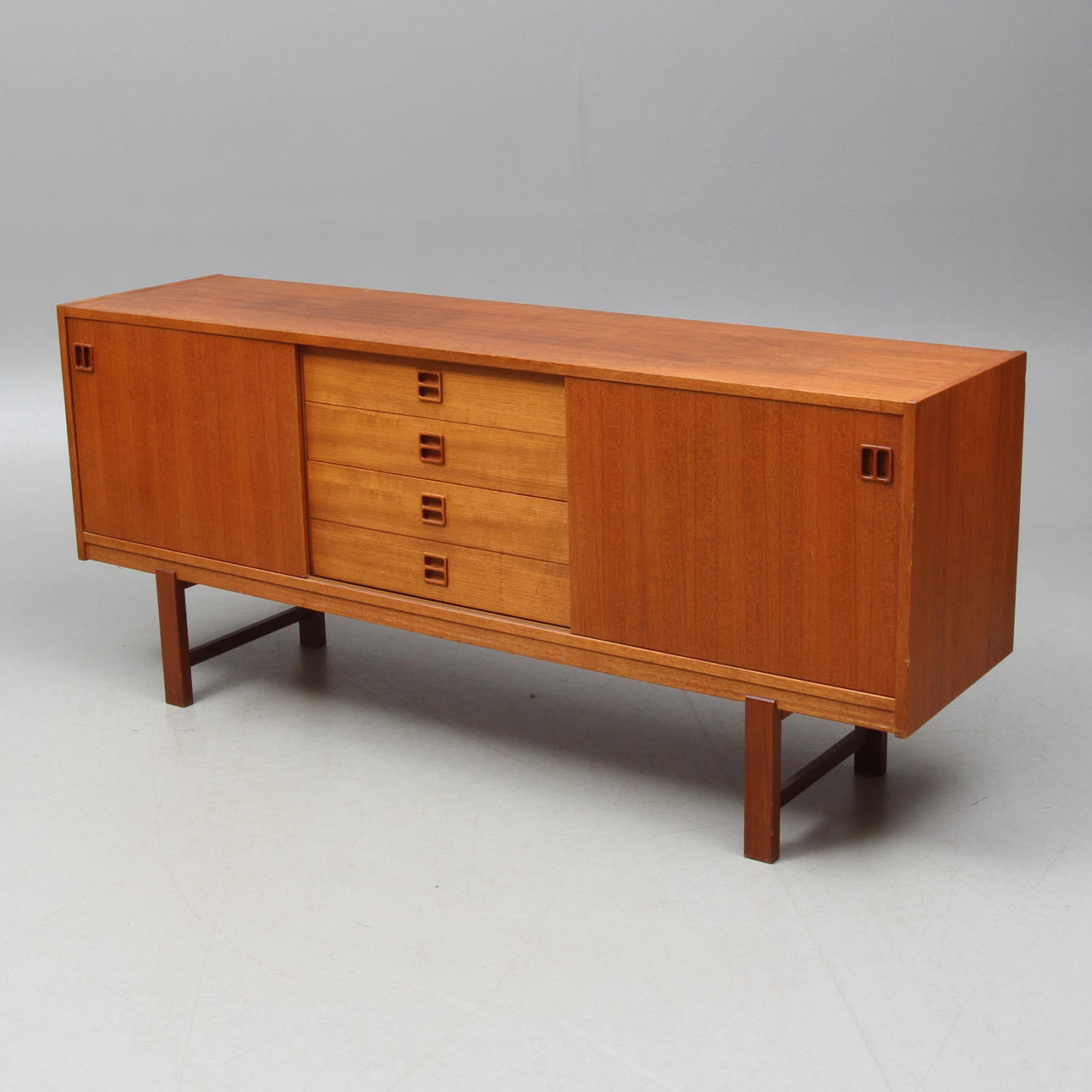 SIDEBOARD, teak, 1950/60-tal.