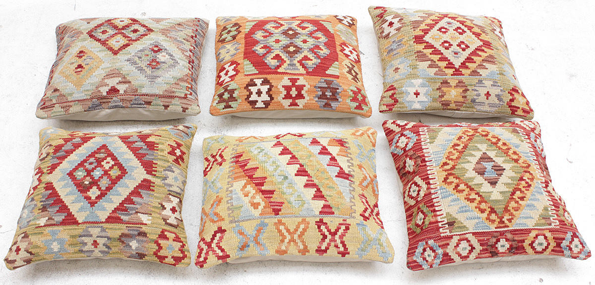 KUDDARFODRAL, 6 st, Orientaliska, Kelim, Uzbak, ca 45 x 45 cm.
