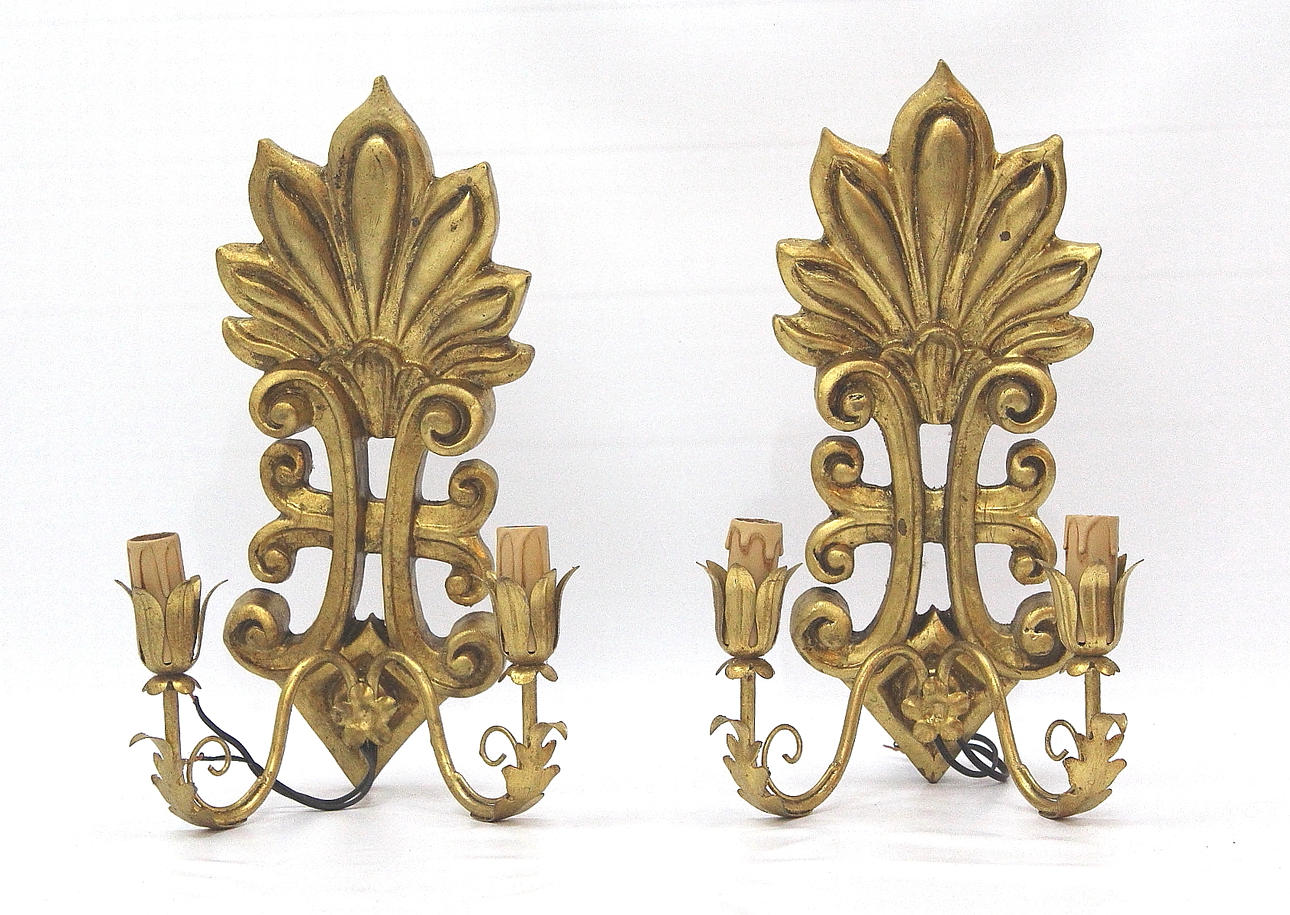 APPLIQUER paret trä och metall, förgyllda.