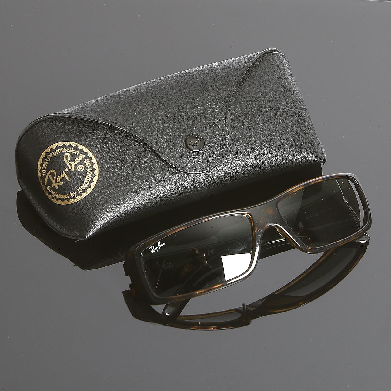 SOLGLASÖGON, Ray-Ban, Italien. 2000-tal.