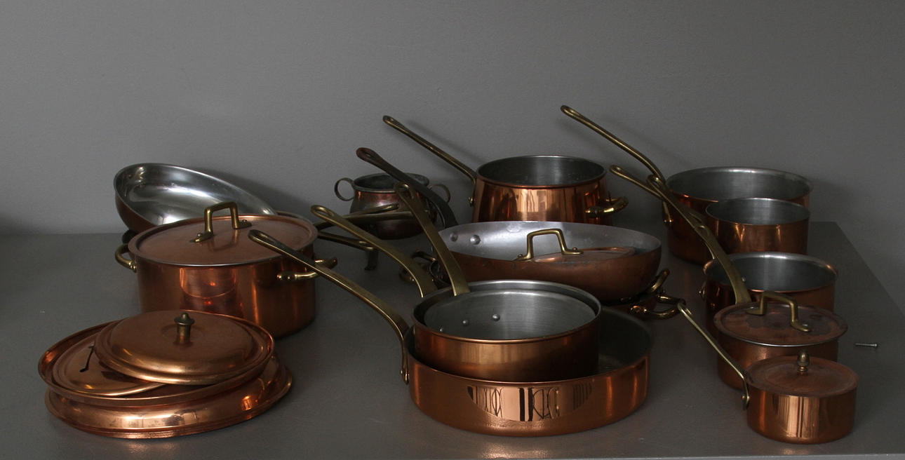 PARTI, nya koppar kastruller.