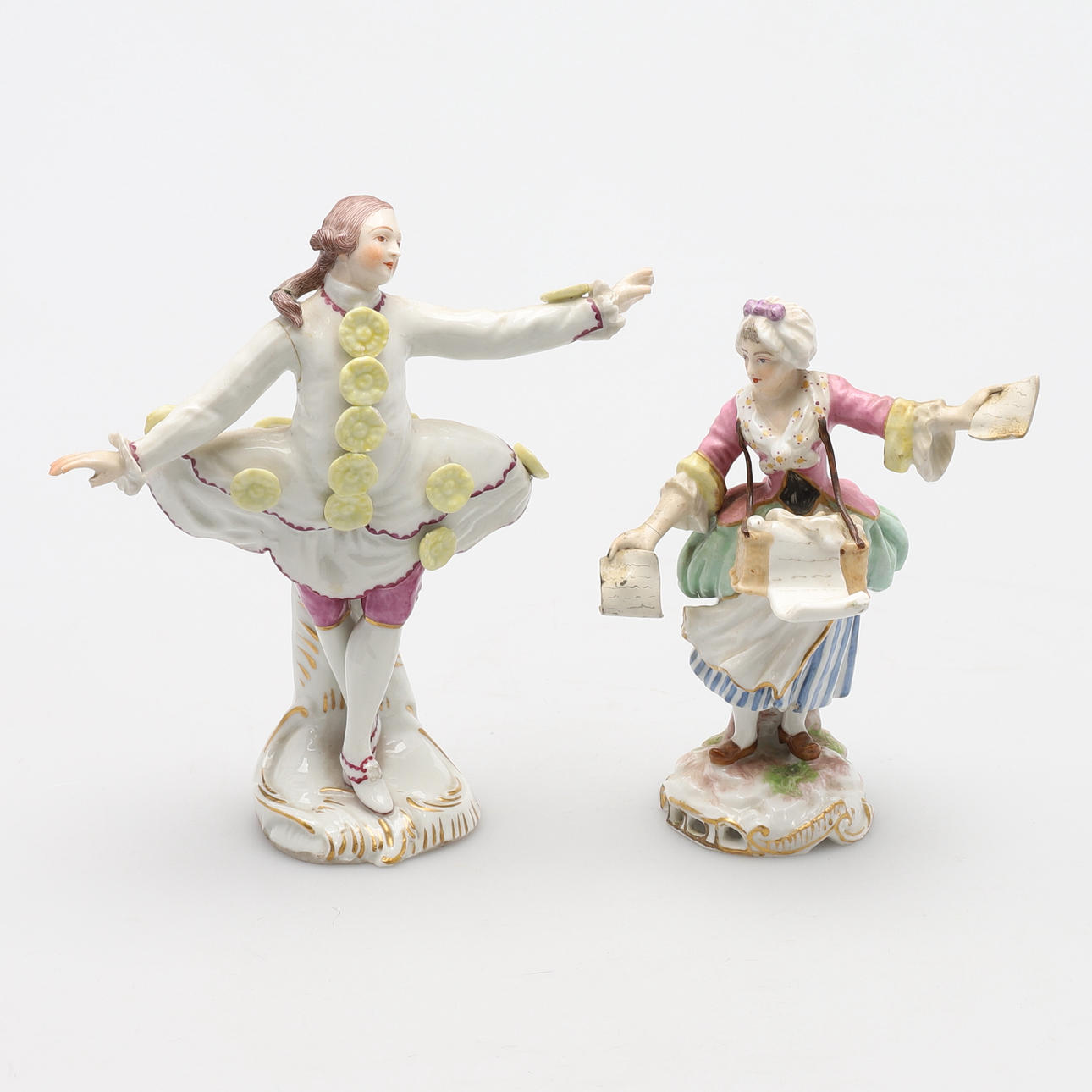 TO DRESDEN PORCELÆN FIGURER.