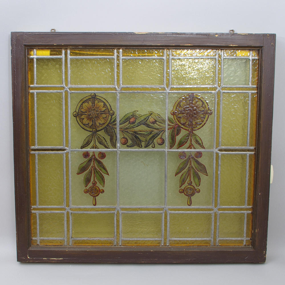 FÖNSTER, blyinfattat med jugend dekor.