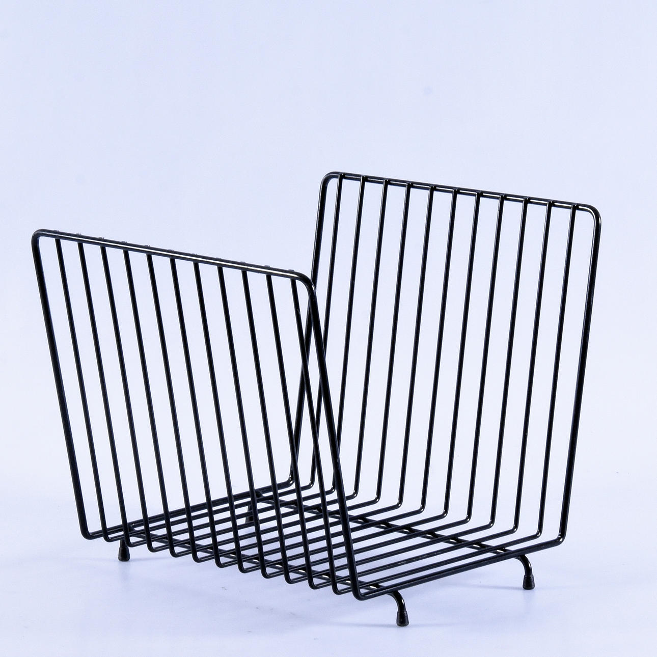 SKIV/TIDNINGSSTÄLL, stringmodell, 1900-tal.