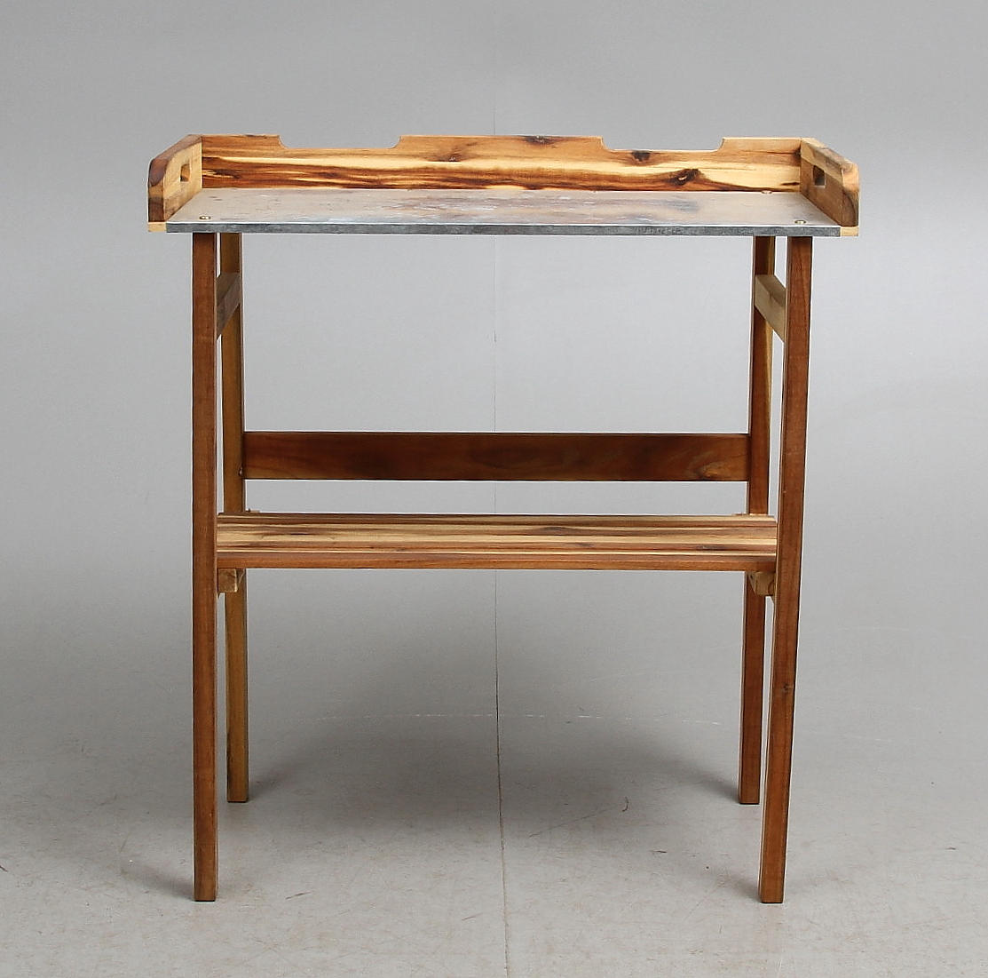PLANTERINGSBORD.