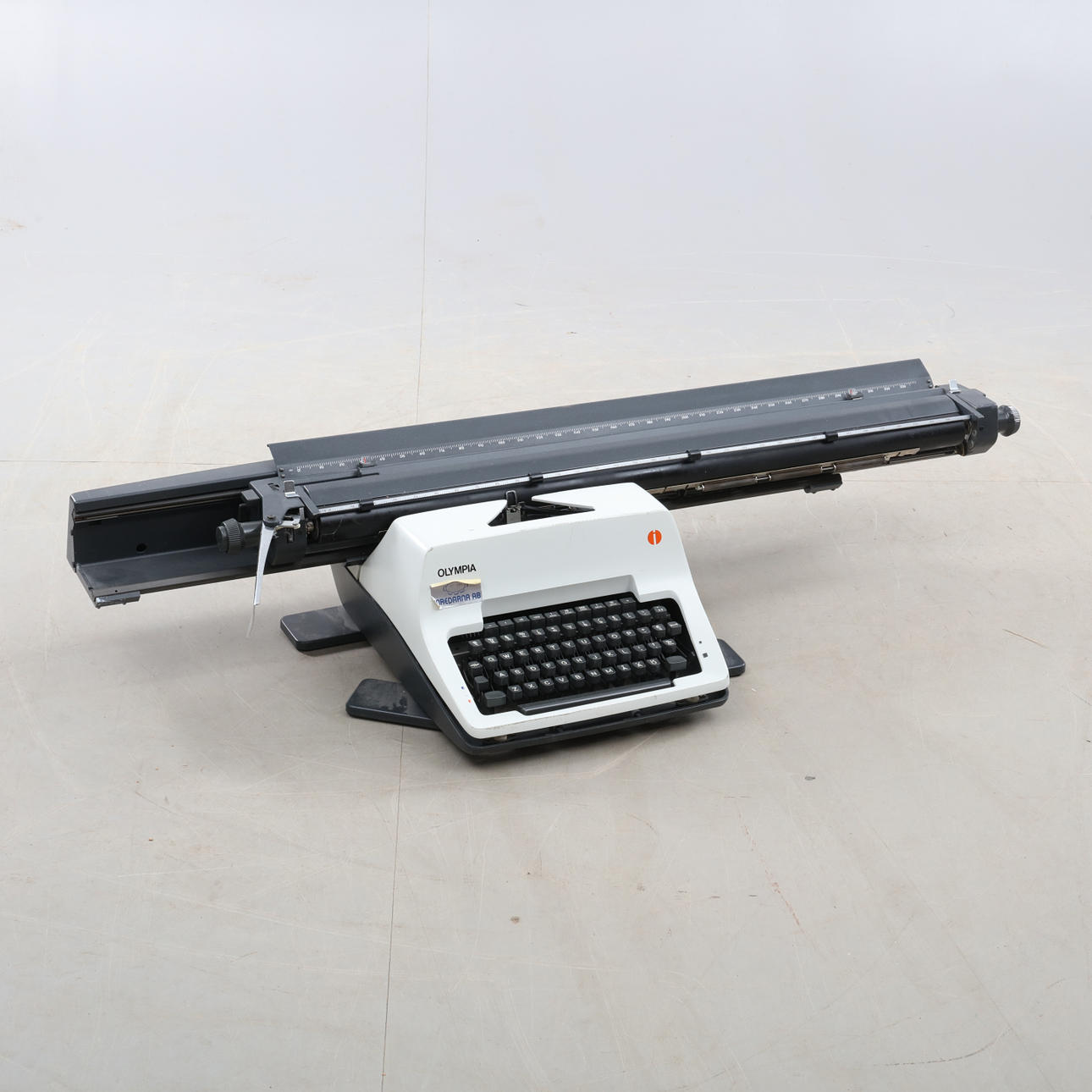 SKRIVEMASKIN, Olympia international.