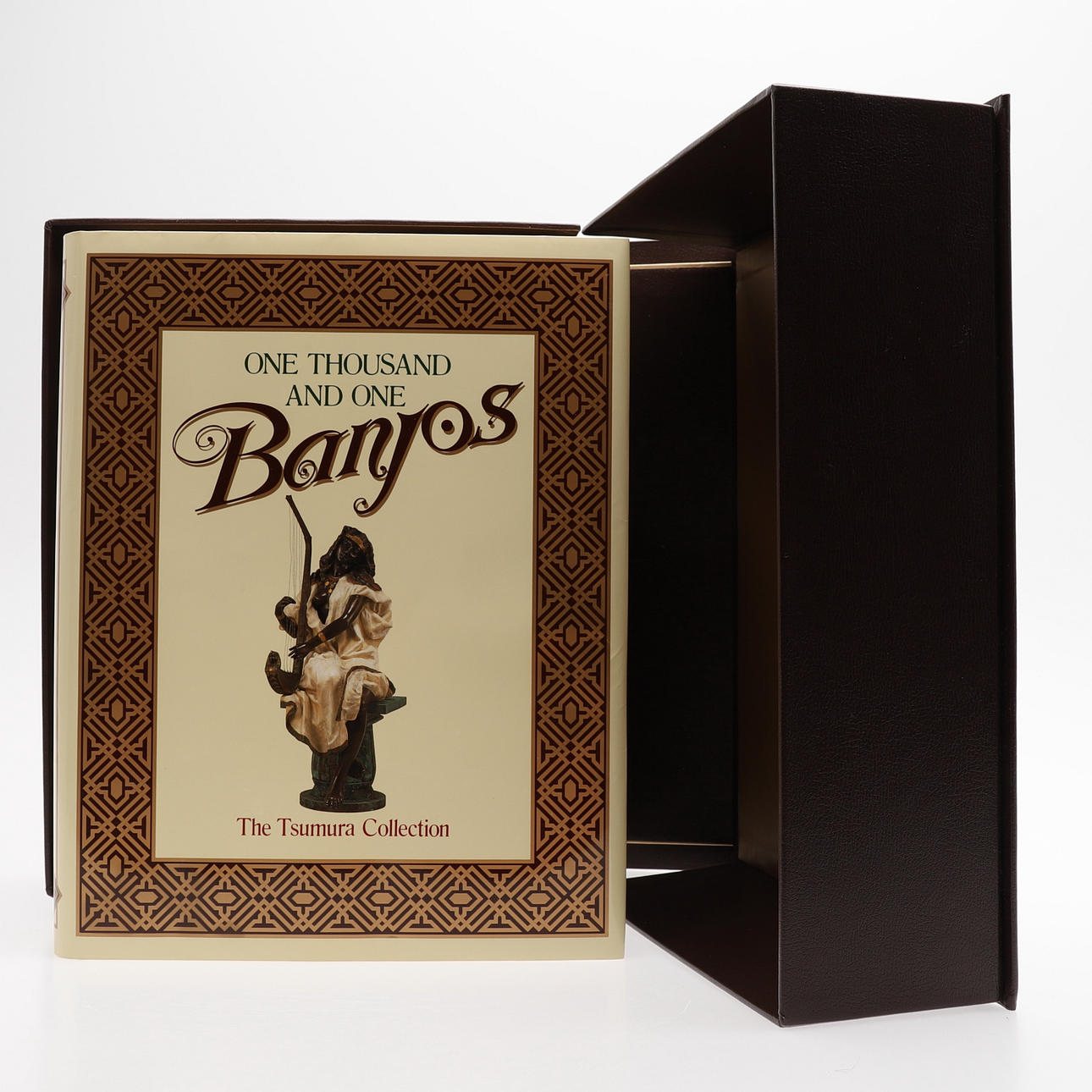 AKIRA TSUMURA'S INCREDIBLE ONE THOUSAND AND ONE BANJOS. Books