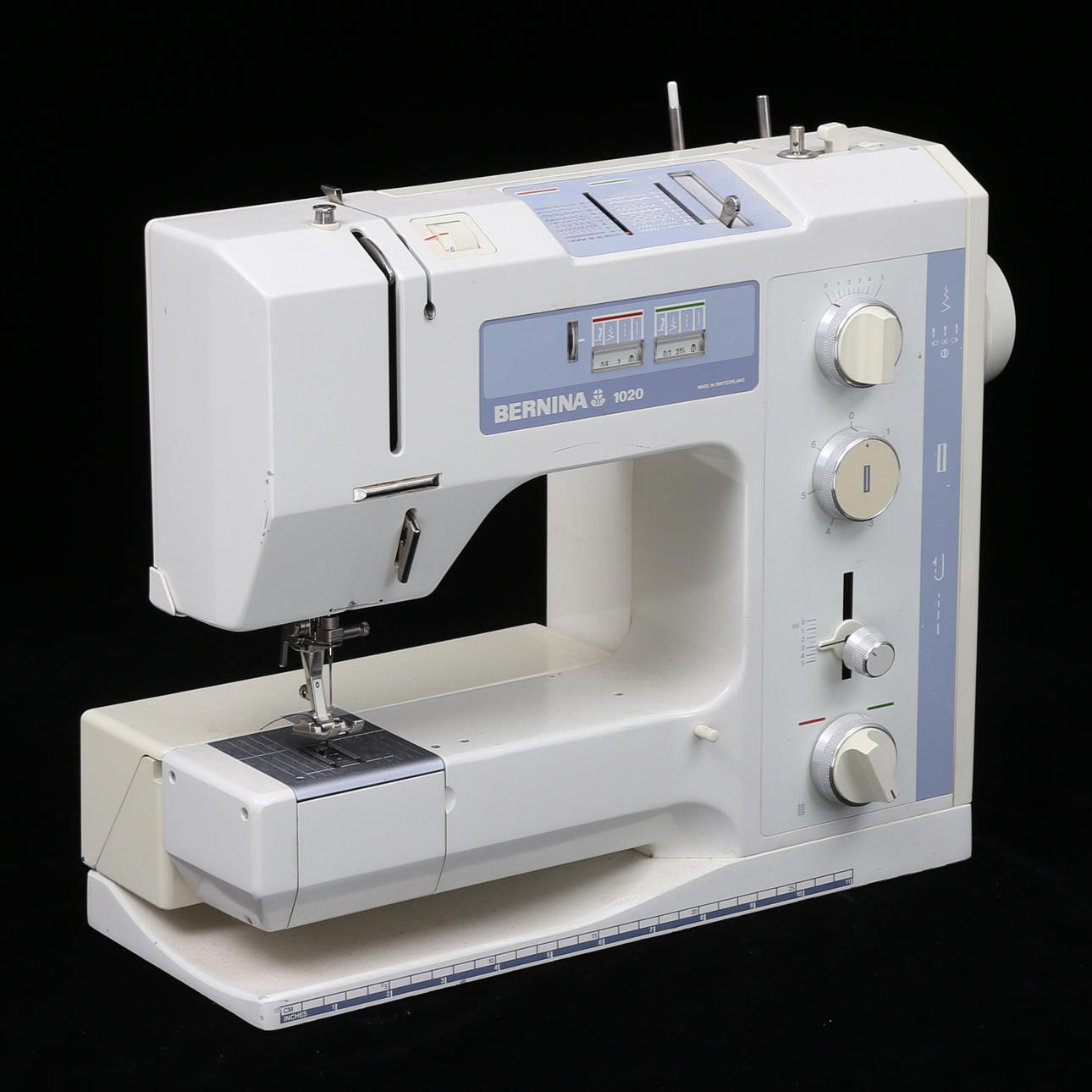OMPELUKONE, Bernina 1020.