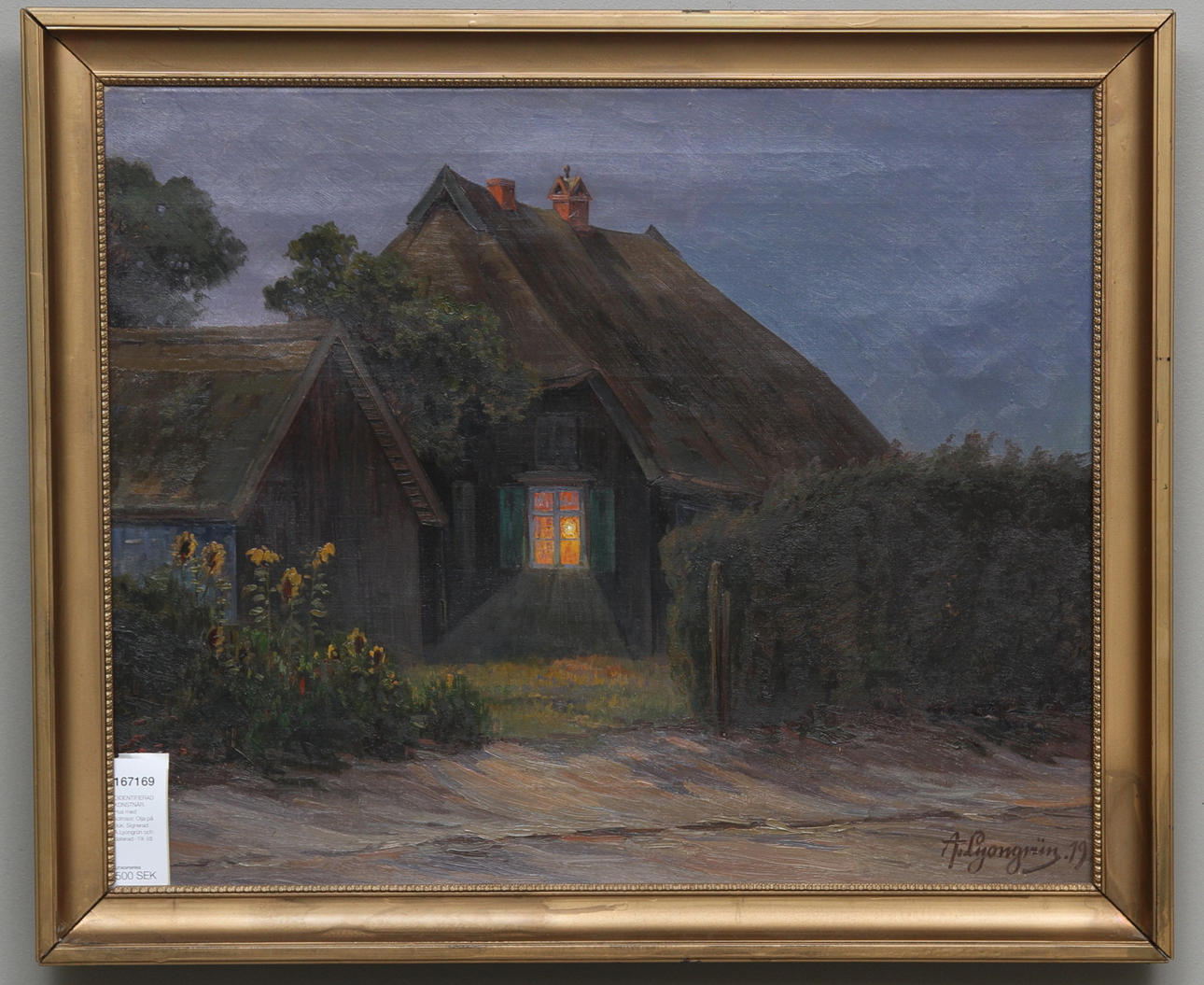 OIDENTIFIERAD KONSTNÄR. Hus med solrosor. Olja på duk. Signerad A.Lyongrün och daterad -19.