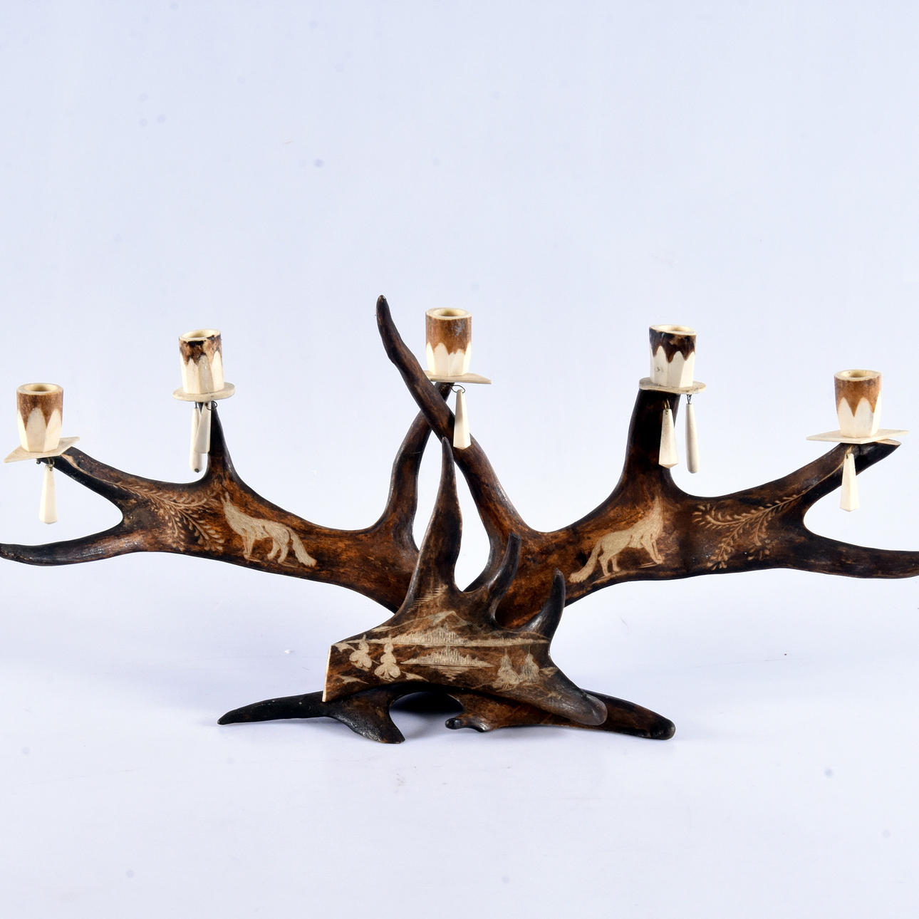 CANDELABER, horn, 20th century.