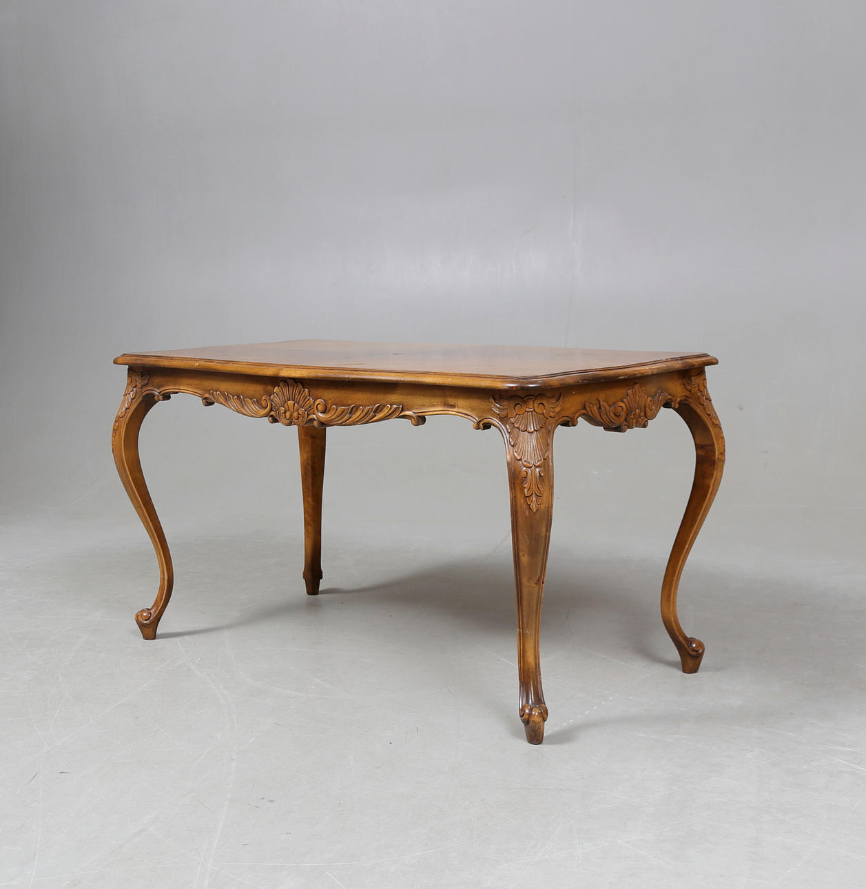 SOFFBORD, nyrokokostil, 1900-tal.