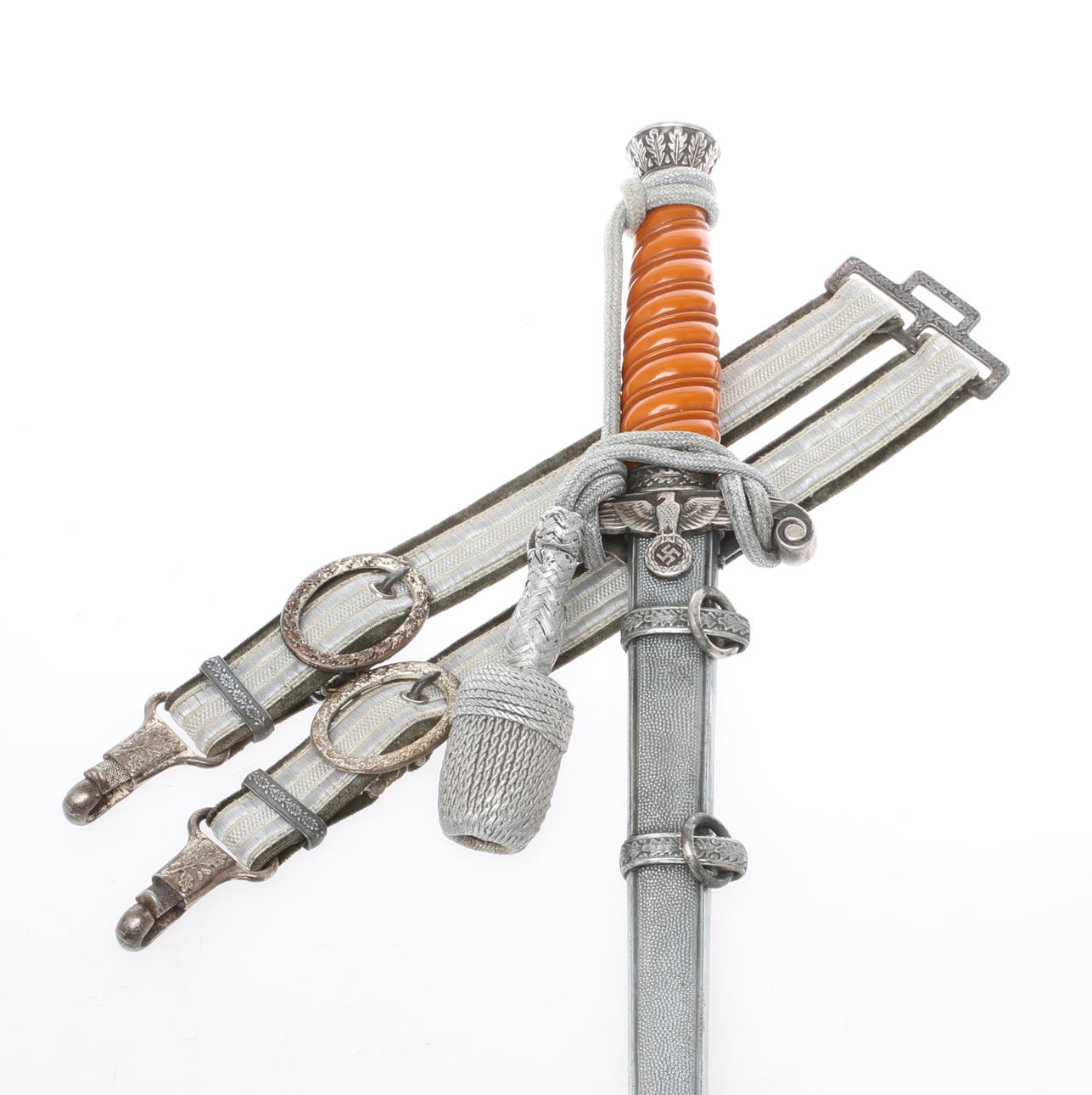 STICKERT / DOLK med portepee samt hängare, Tyskland 1930-tal, för arméofficer.