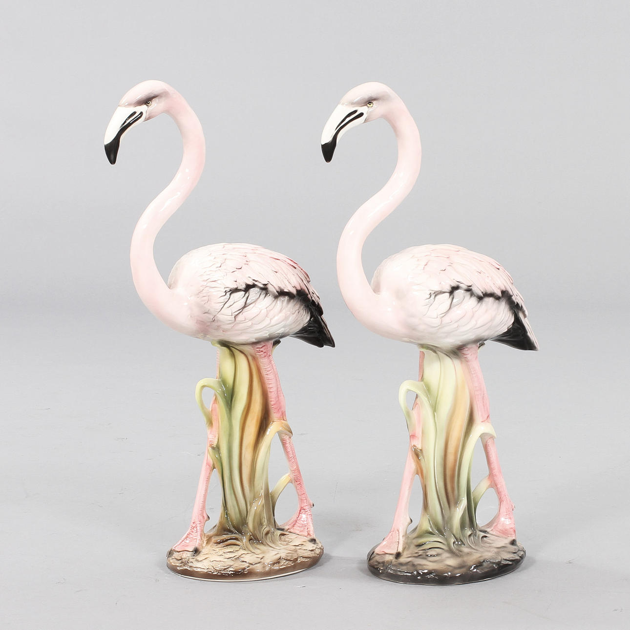 FIGURINER, ett par, porslin.