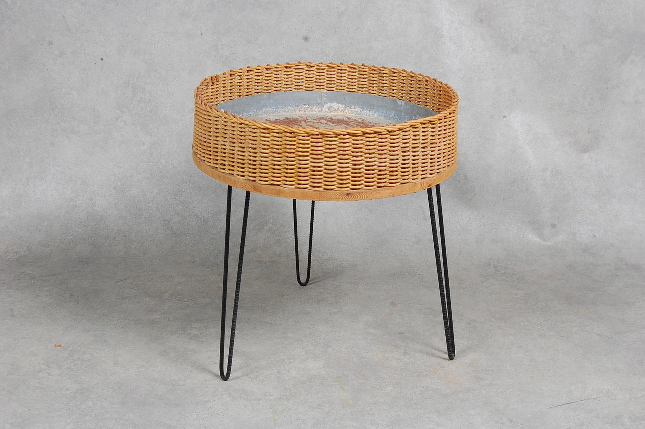 BLOMSTERBORD korg, med Zinkbalja, 1950-tal.