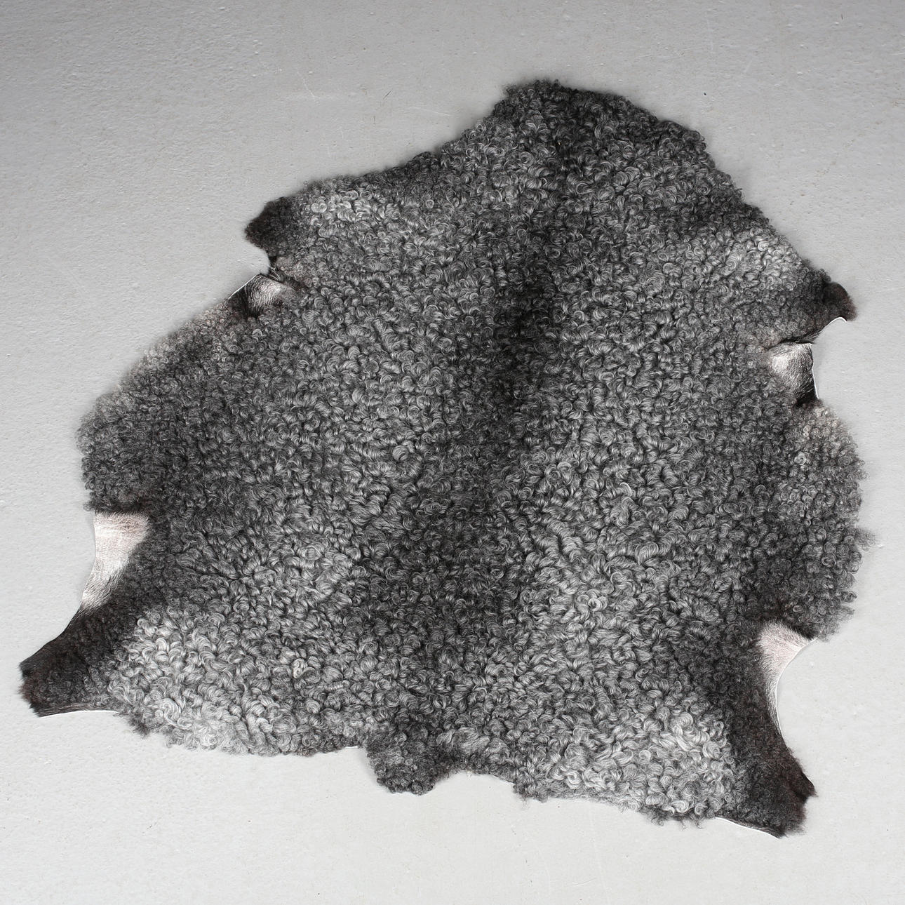 LAMMESKIND, Donnia Skinn, Tranås.