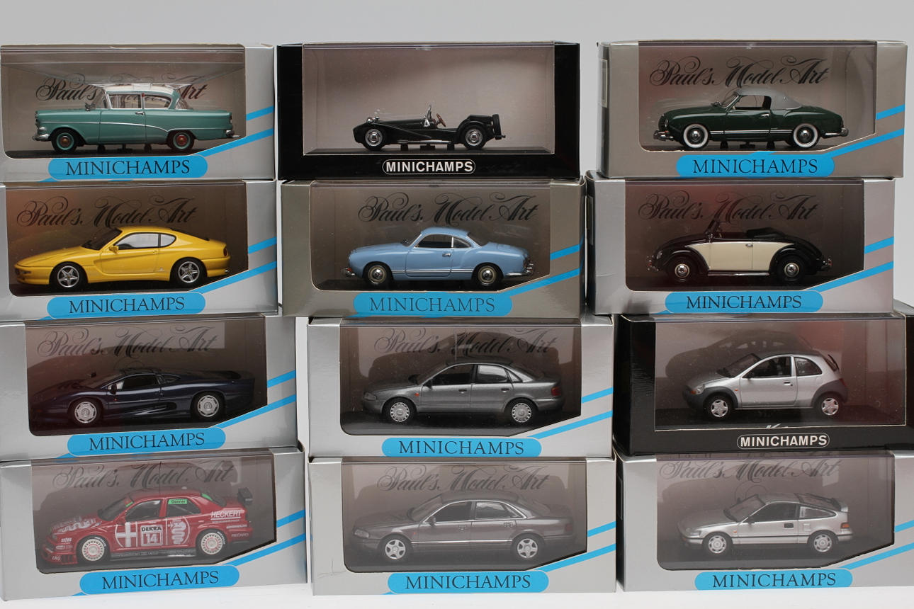 MODELLBILAR MINICHAMPS 12 stycken i originalkartonger.