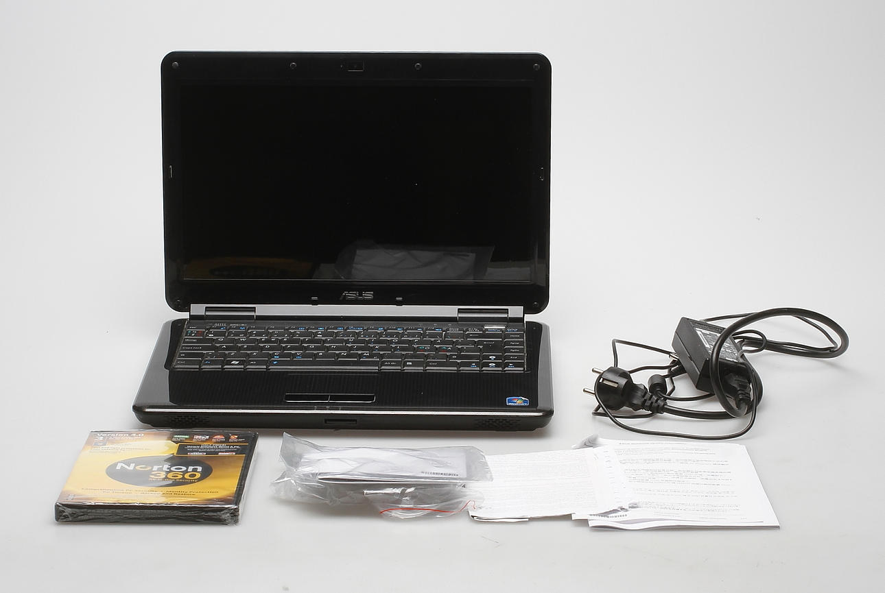 BÄRBAR DATOR, X8AIJ, Asus.