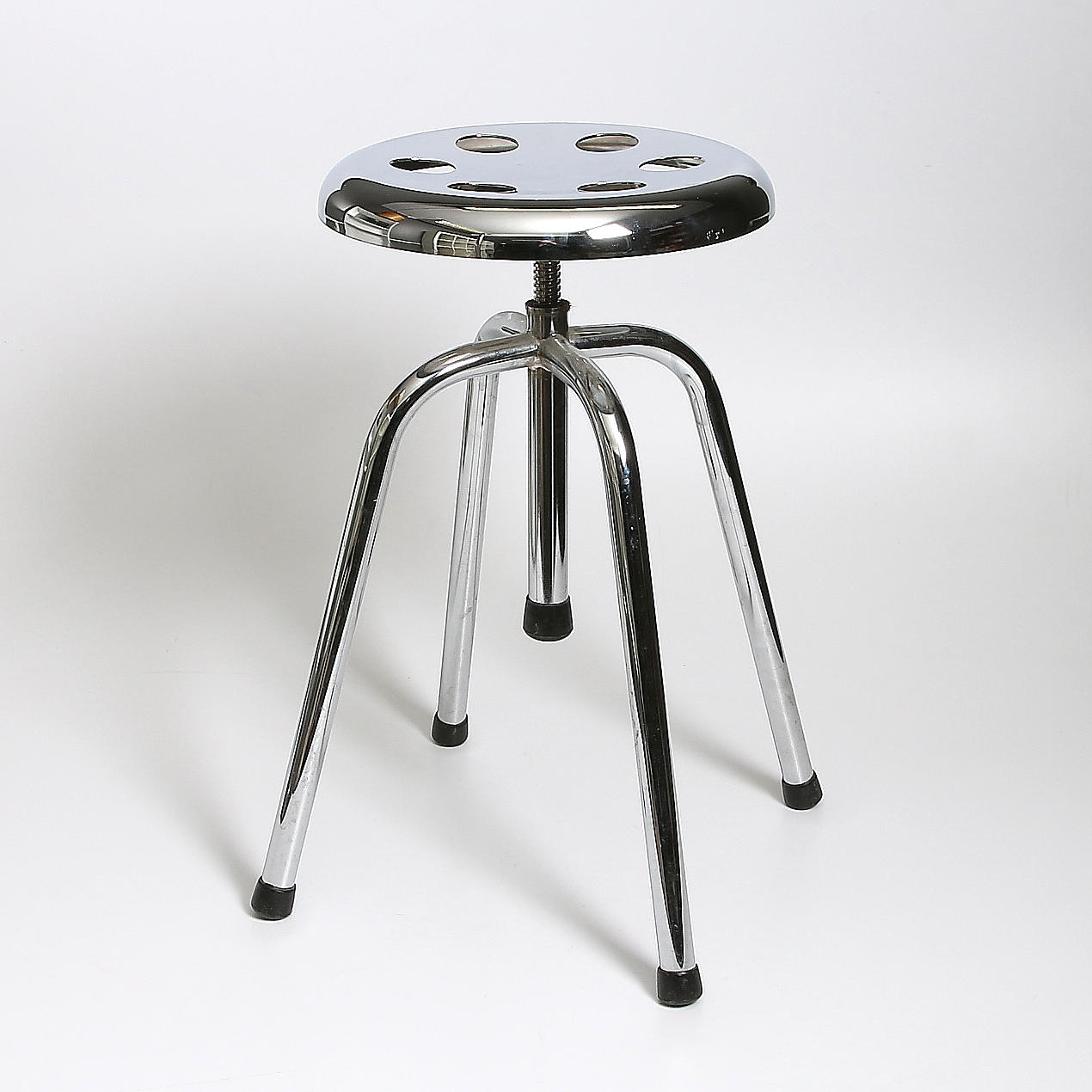 LÄKARPALL, industri, 1900-talets andra hälft.