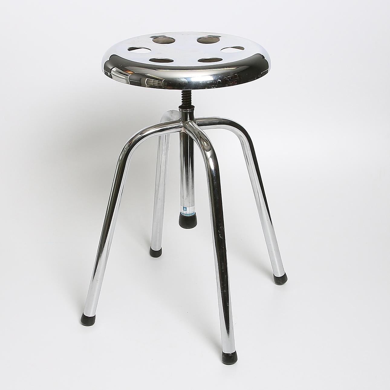 LÄKARPALL, industri, 1900-talets andra hälft.