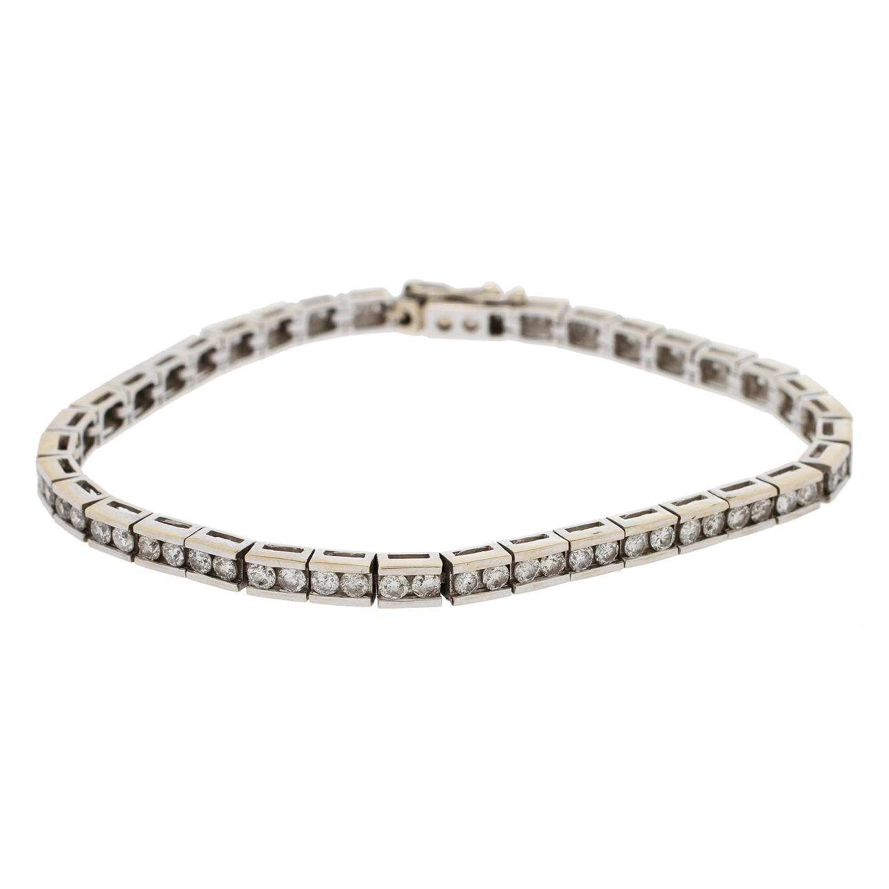 ARMLÄNK, 18k guld med 74 diamanter, totalt ca 2,22ct. 10,1g.