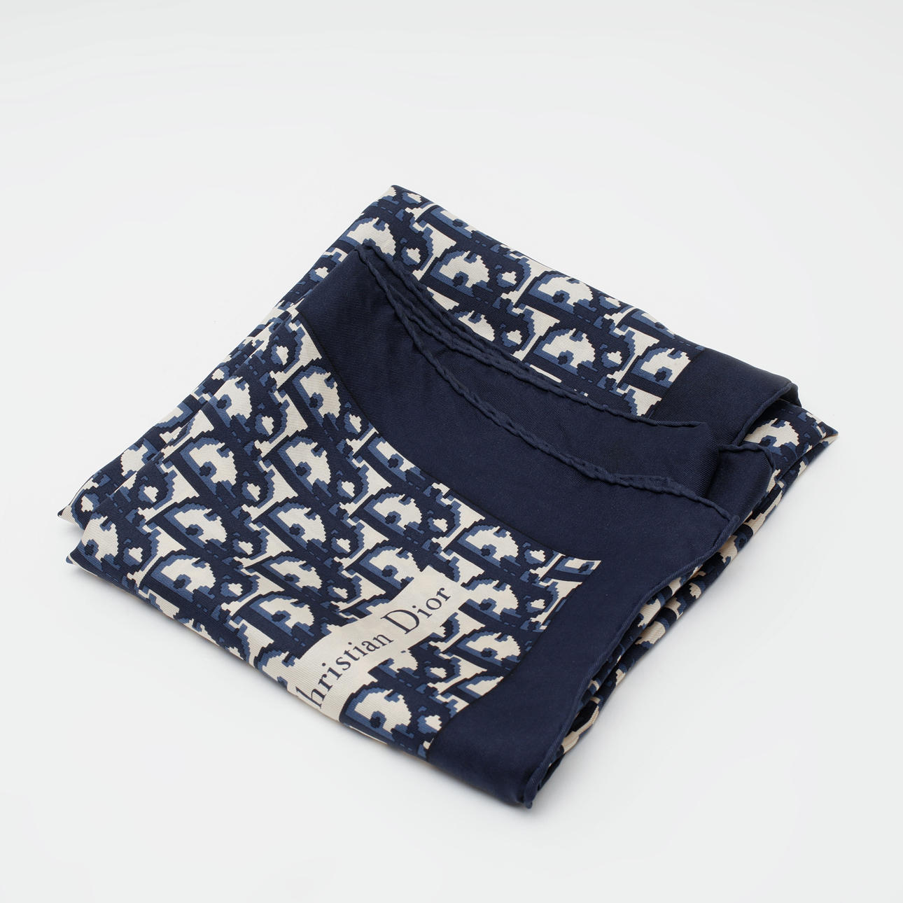 SCARF, Christian Dior.