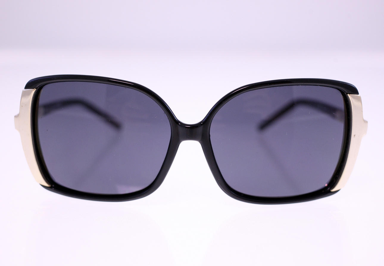 SOLGLASÖGON, Gianfranco Ferre.