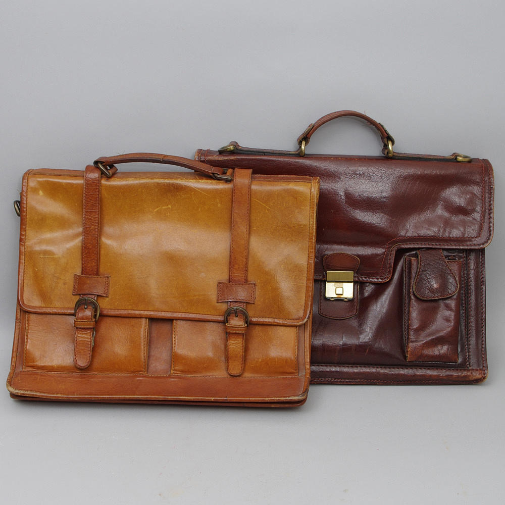 PORTFÖLJER, 2 stycken.