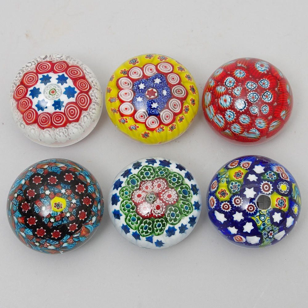 BREVPRESSAR, 6 stycken i etui, färgat glas.