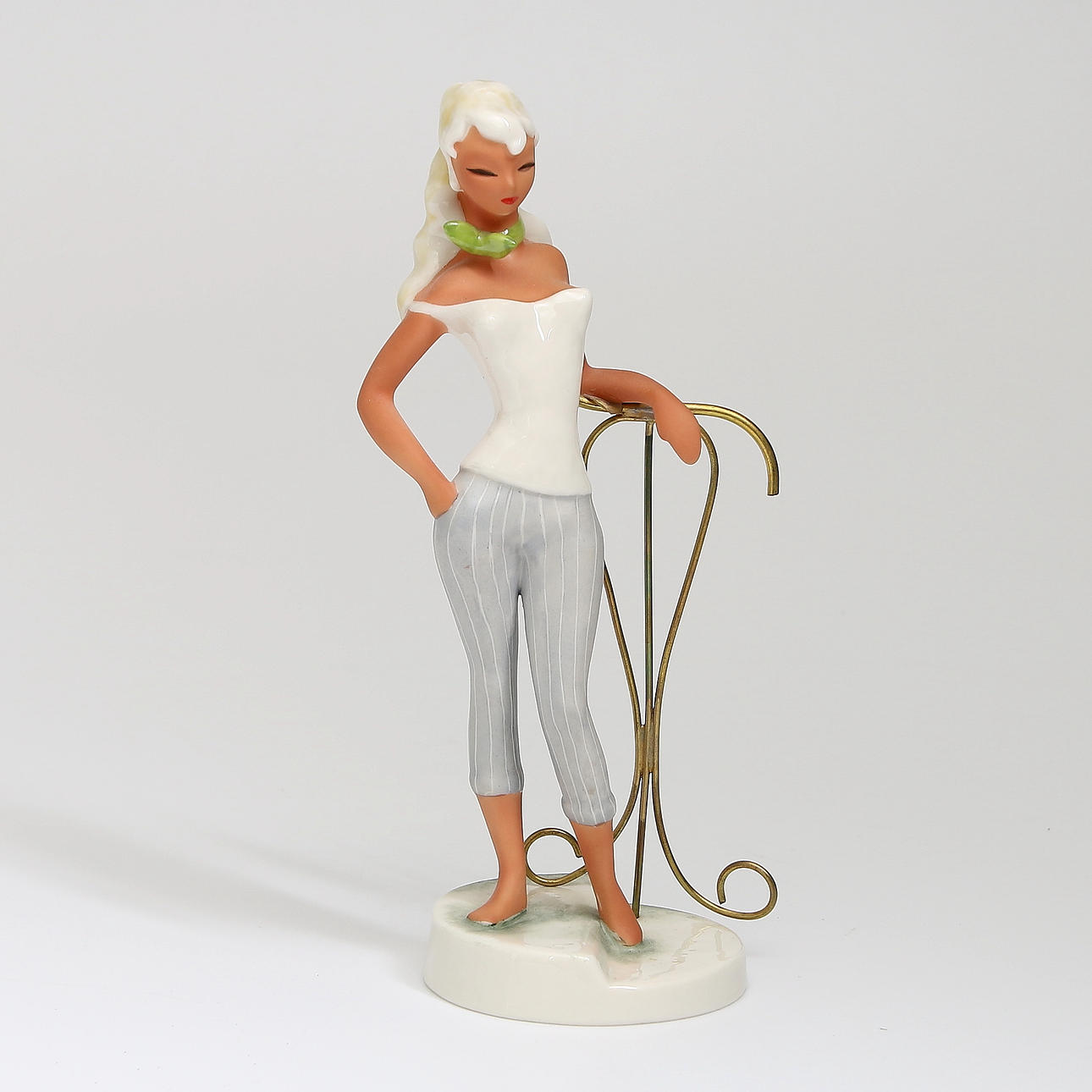 FIGURIN, W Goebel, Western Germany, 1958.