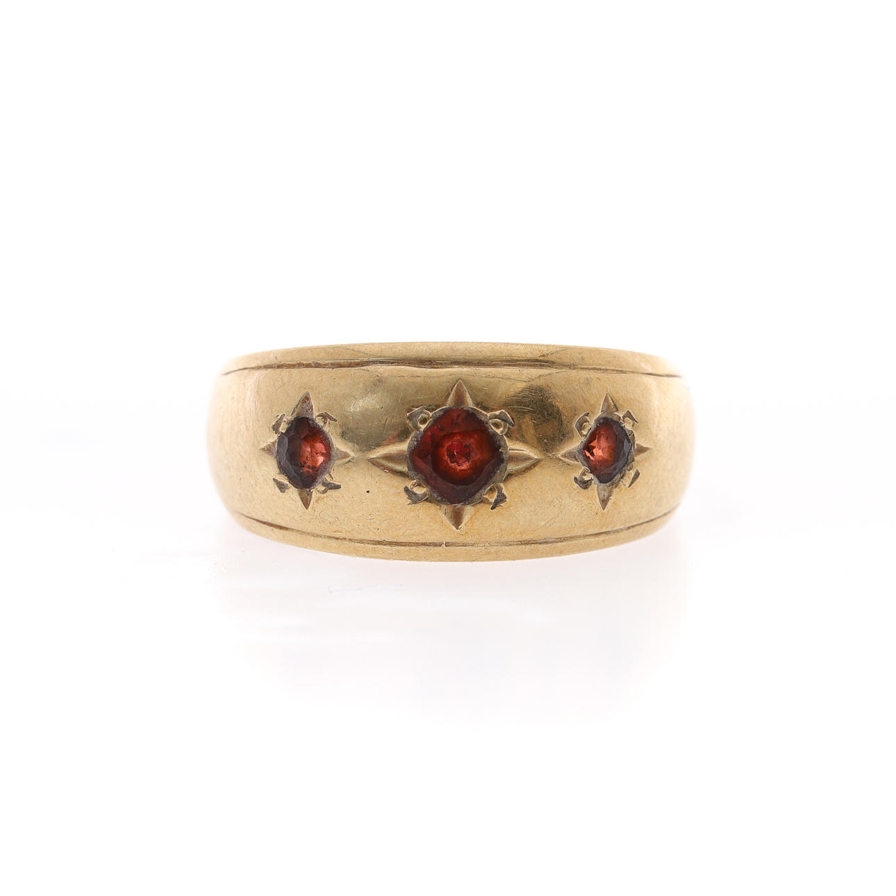 ANILLO GITANO DE ORO DE 9 QUILATES.